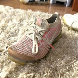 Pink Vapor Max